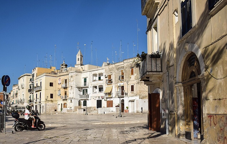 Parcheggio per Bari Vecchia
